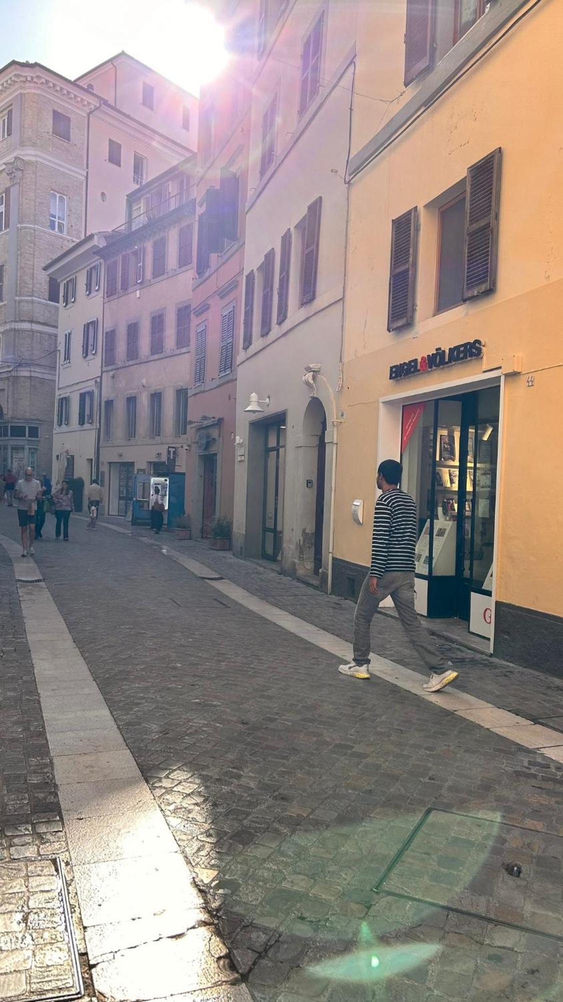 Ankon Apartments Palazzo Mazzini アンコーナ エクステリア 写真